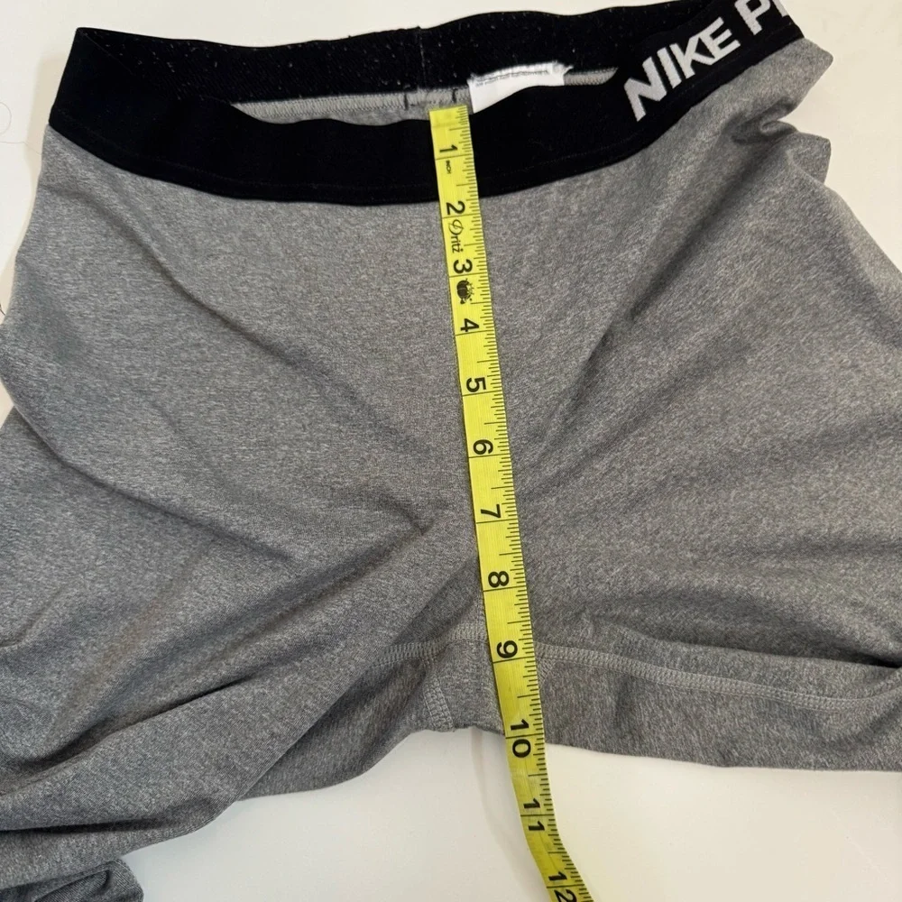 Nike Womens Pro Warm Training Tights Grey Dark Black 803102-063 Size Medium
